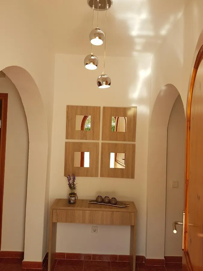 Villa Maria Cala'N Blanes  Prázdninový dům Cala'N Blanes (Menorca)